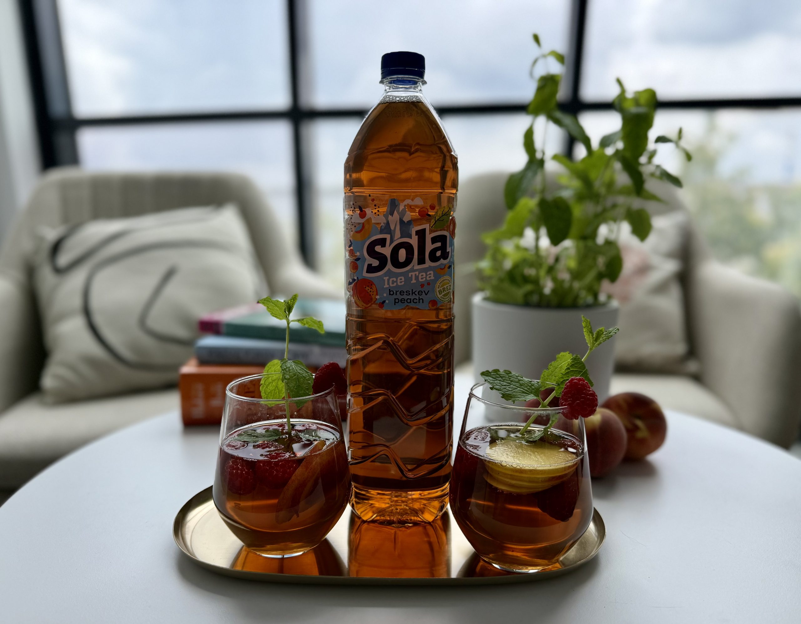 Sola